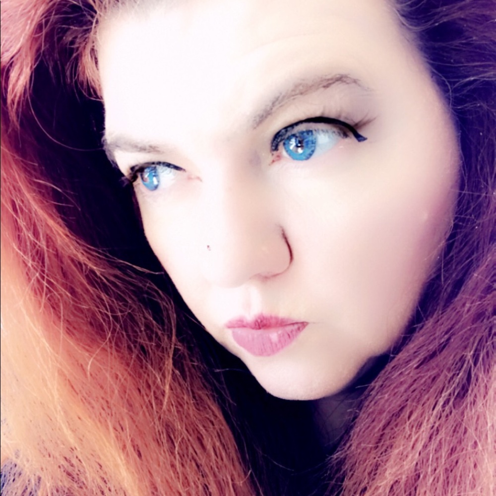 Meet your Posher, Wendy
